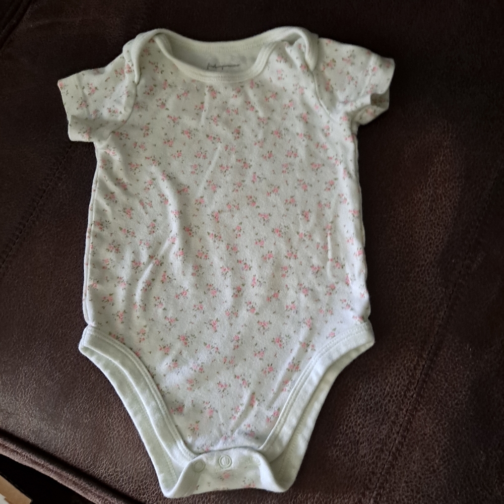 Infant Girl Baby Onsie 3-6m